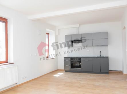 Pronájem bytu, 2+kk, 44 m²