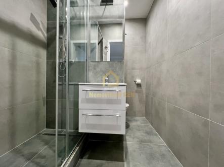 Pronájem bytu, 2+1, 44 m²