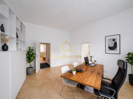 Prodej kanceláře, 113 m²