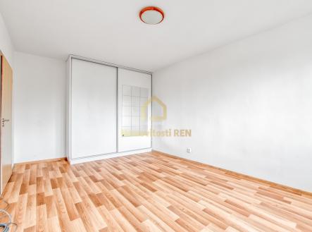 Pronájem bytu, 1+1, 35 m²