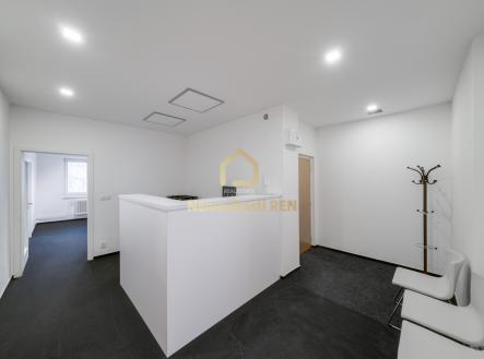 Pronájem kanceláře, 113 m²