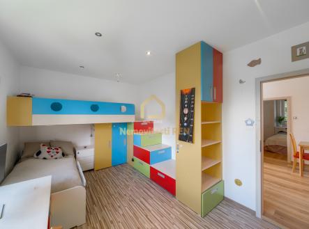 Prodej bytu, 4+1, 74 m²
