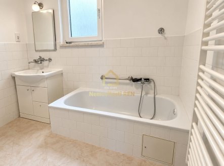 Pronájem bytu, 2+kk, 70 m²