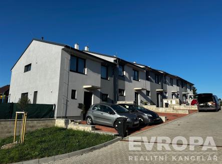 Prodej - pozemek pro bydlení, 1 050 m²