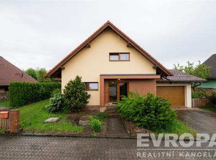 Prodej hotel, 303 m²