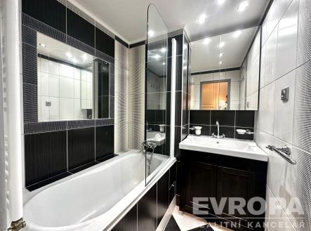 Pronájem bytu, 2+1, 54 m²