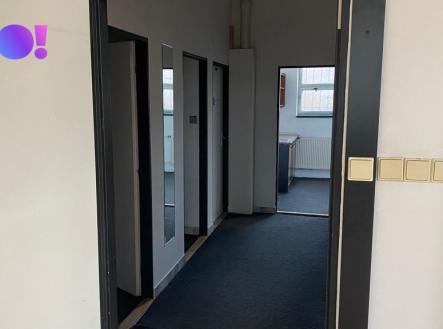 Pronájem obchodní prostor, 107 m²