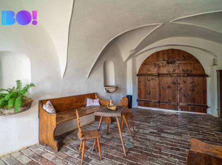 Prodej hotel, 304 m²