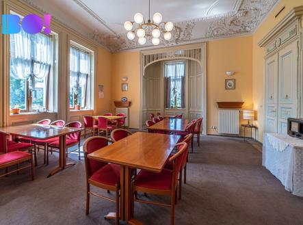 Pronájem restaurace, 280 m²