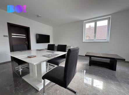 Pronájem bytu, 3+kk, 80 m²