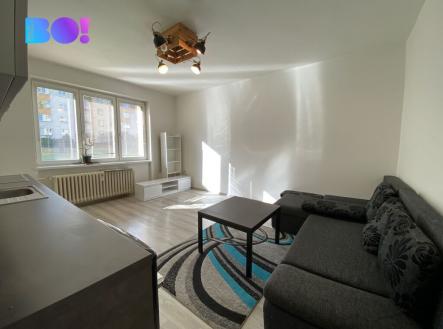 Pronájem bytu, 1+kk, 35 m²