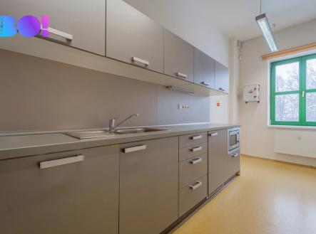 Pronájem kanceláře, 55 m²