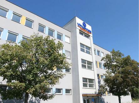 Pronájem kanceláře, 1 202 m²