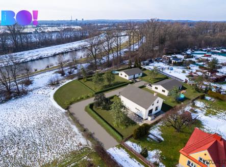 Prodej - pozemek pro bydlení, 1 100 m²