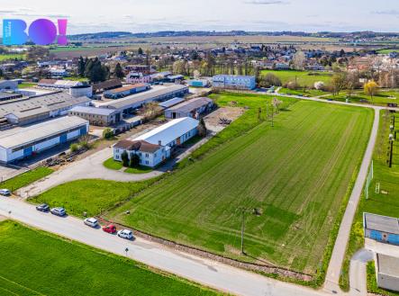 Prodej výrobní prostor, 1 445 m²