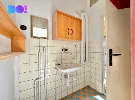 Pronájem - obchodní prostor, 38 m²