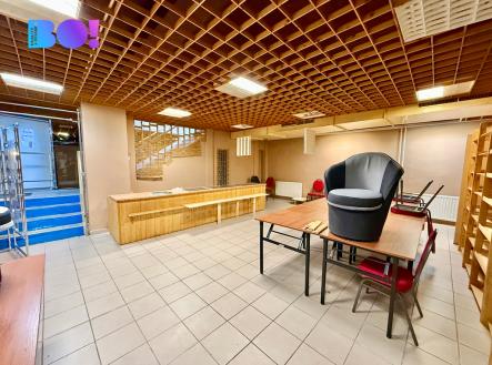 Pronájem - obchodní prostor, 60 m²