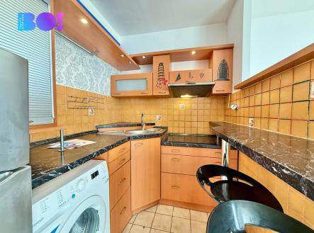 Pronájem bytu, 1+kk, 29 m²