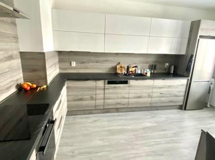 Prodej bytu, 3+1, 72 m² obrázek