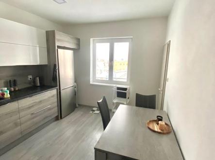 Prodej bytu, 3+1, 72 m²