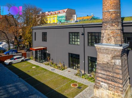 Pronájem obchodní prostor, 83 m²