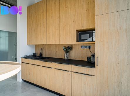 Pronájem kanceláře, 43 m²