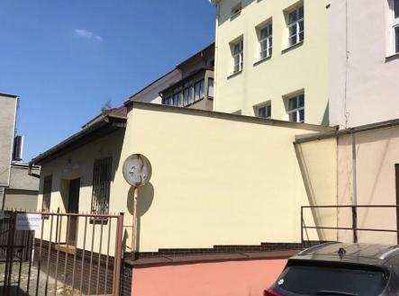 Pronájem obchodní prostor, 115 m²