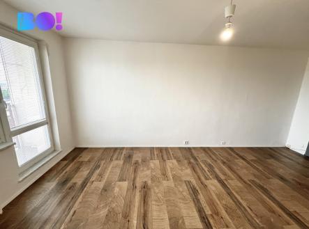 Pronájem bytu, 1+kk, 27 m²