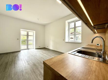 Pronájem bytu, 1+kk, 30 m²