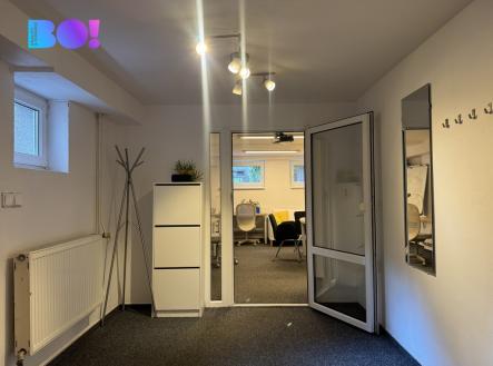 Pronájem kanceláře, 43 m²