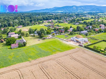 Prodej pozemku pro bydlení, 2 560 m²