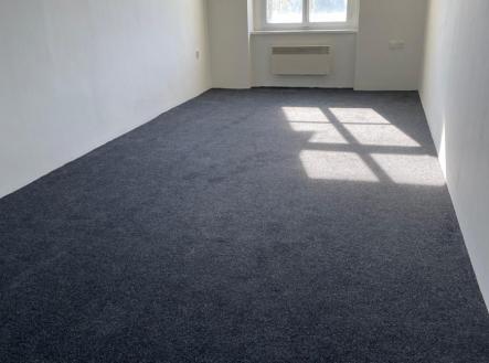 Pronájem kanceláře, 97 m²