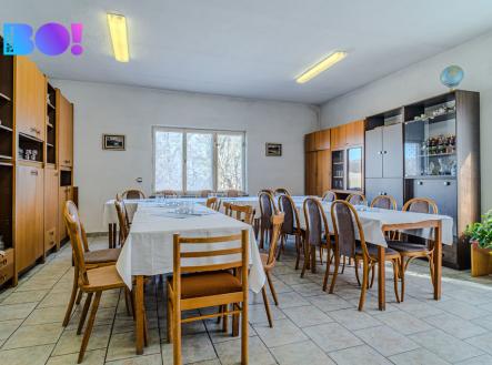 Prodej kanceláře, 460 m²