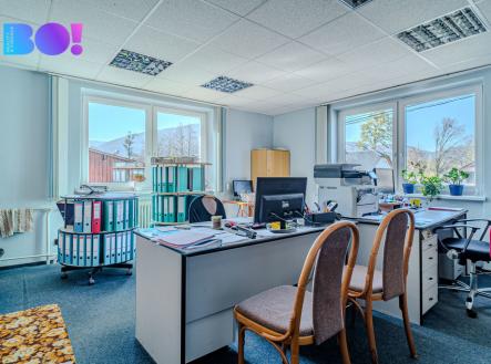 Prodej kanceláře, 460 m²