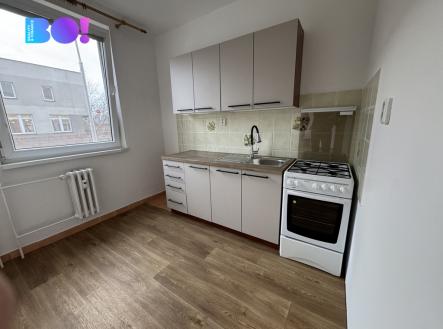 Pronájem bytu, 2+1, 42 m²