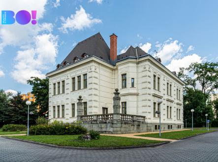 Pronájem kanceláře, 1 650 m²