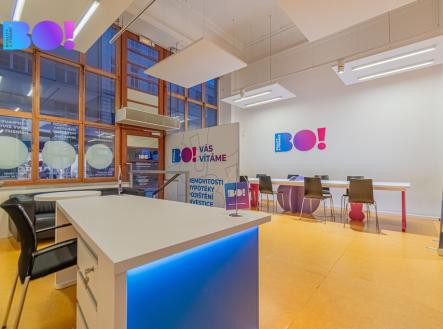 Pronájem kanceláře, 174 m²