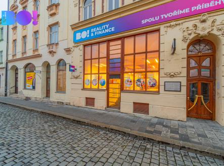 Pronájem kanceláře, 174 m²