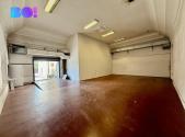 Pronájem skladovací prostor, 122 m²