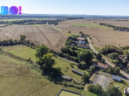 Prodej pozemku pro bydlení, 1 563 m²