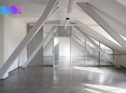 Pronájem kanceláře, 120 m²