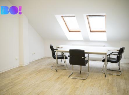 Pronájem kanceláře, 47 m²