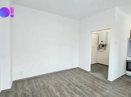 Pronájem bytu, 1+kk, 27 m²