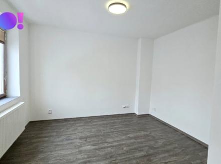 Pronájem bytu, 1+kk, 27 m²