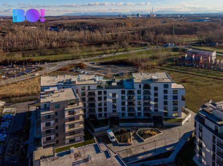 Pronájem kanceláře, 203 m²