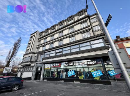 Pronájem obchodní prostor, 130 m²