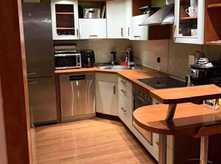 Pronájem bytu, 4+kk, 80 m²