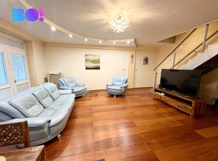 Pronájem bytu, 4+kk, 151 m²