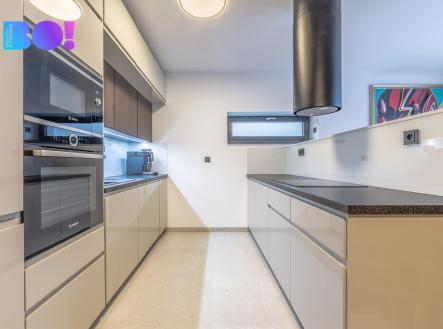 Prodej domu/vily, 275 m²