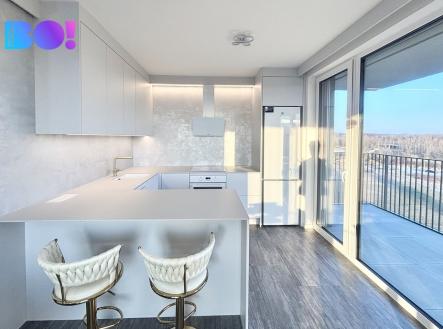 Pronájem bytu, 2+kk, 80 m²